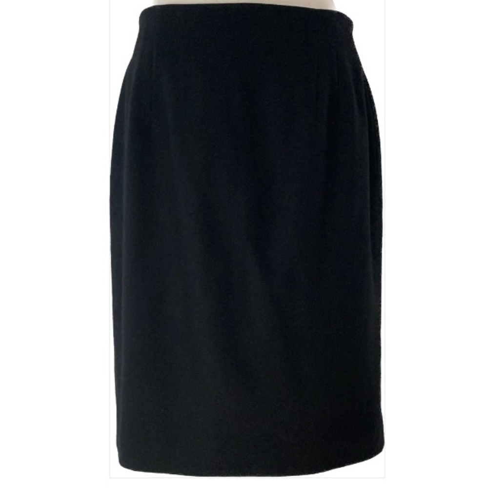 Rena Rowan Black Pencil Skirt